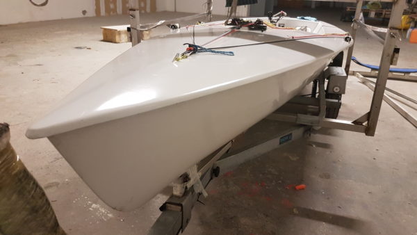 Contender DB Marine
